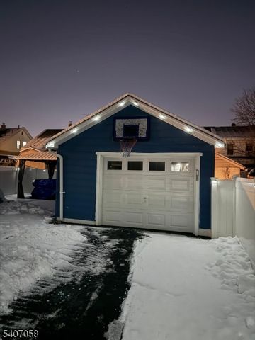 273 E 6Th St, Clifton City, NJ 07011