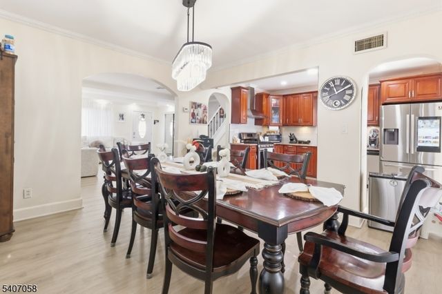 273 E 6Th St, Clifton City, NJ 07011