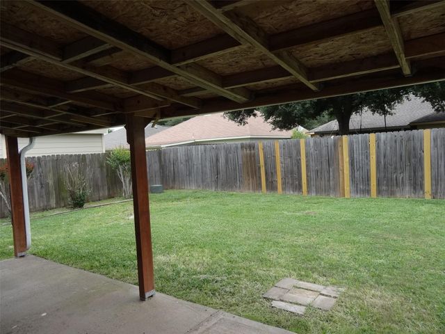 34602 Lake Side Drive, Brookshire, TX 77423