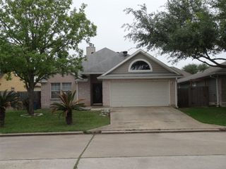 34602 Lake Side Drive, Brookshire, TX 77423