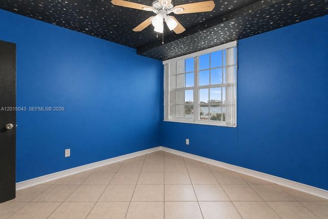 3551 SW 9th Ter 502, Miami, FL 33135