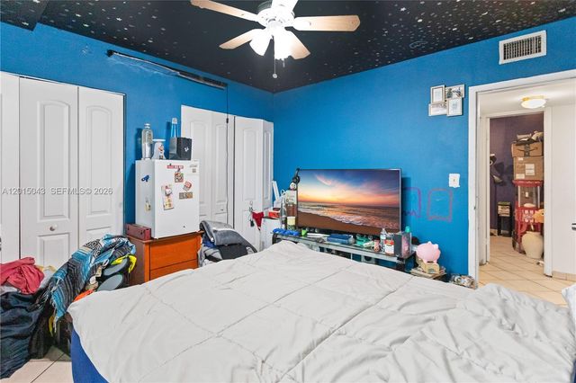 3551 SW 9th Ter 502, Miami, FL 33135