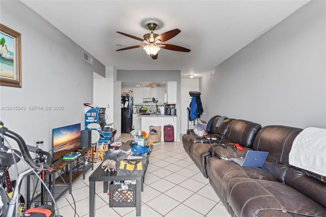 3551 SW 9th Ter 502, Miami, FL 33135