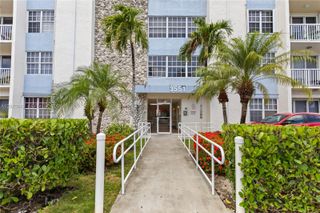 3551 SW 9th Ter 502, Miami, FL 33135