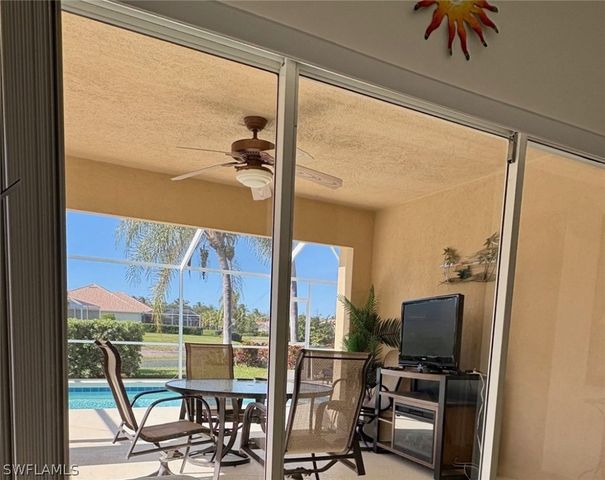 7131 Marconi CT, Naples, FL 34114