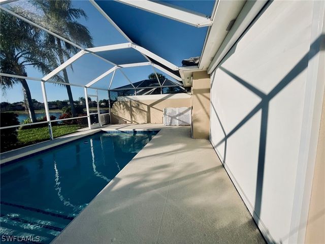 7131 Marconi CT, Naples, FL 34114