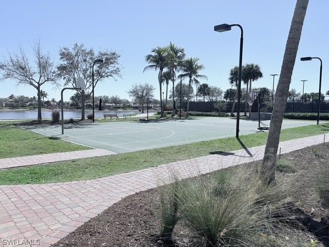 7131 Marconi CT, Naples, FL 34114