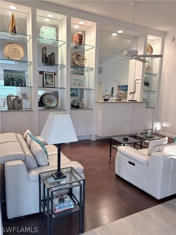 7131 Marconi CT, Naples, FL 34114