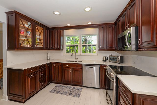 1530 SE Sunshine Avenue, Port St. Lucie, Port St Lucie, FL 34952