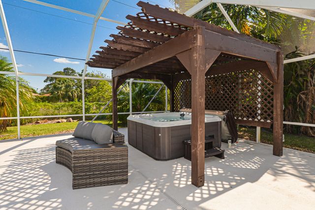1530 SE Sunshine Avenue, Port St. Lucie, Port St Lucie, FL 34952
