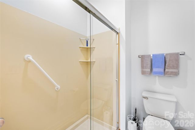 8579 Highland Glen Drive, Charlotte, NC 28269