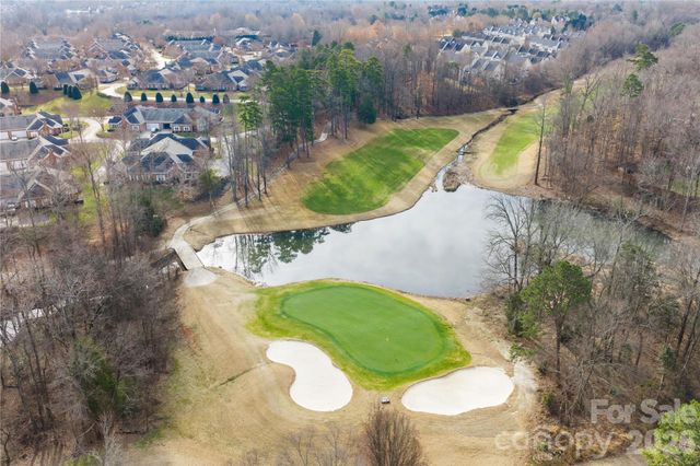 8579 Highland Glen Drive, Charlotte, NC 28269