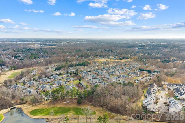 8579 Highland Glen Drive, Charlotte, NC 28269