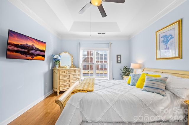 8579 Highland Glen Drive, Charlotte, NC 28269