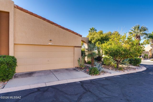 679 W Sunlight Lane, Tucson, AZ 85704