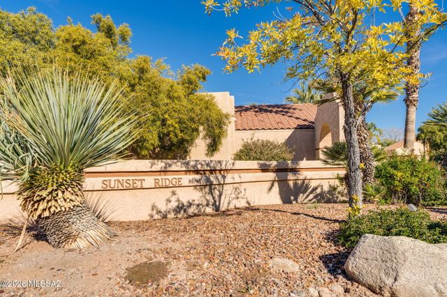 679 W Sunlight Lane, Tucson, AZ 85704