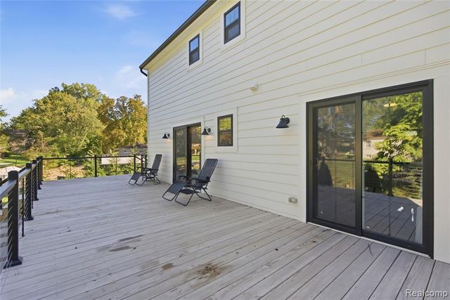 5150 Cheyenne Avenue, Waterford, MI 48327