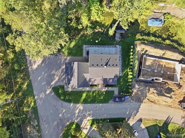 5150 Cheyenne Avenue, Waterford, MI 48327