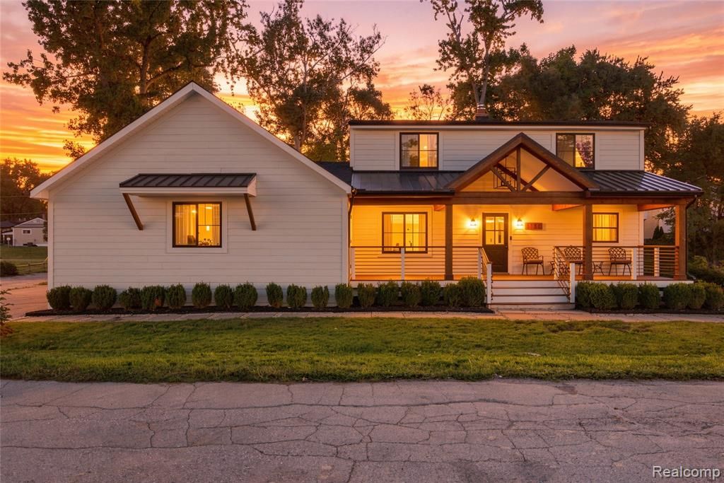 5150 Cheyenne Avenue, Waterford, MI 48327