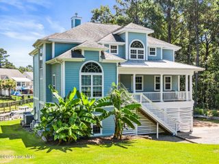 655 Hughes Road, Hampstead, NC 28443