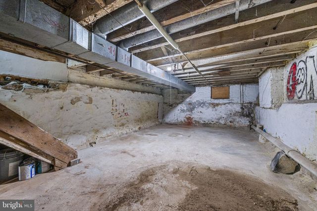 1402 W 3RD ST, Wilmington, DE 19805