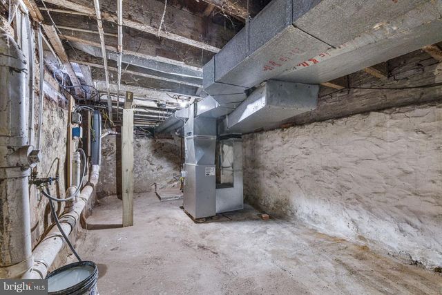 1402 W 3RD ST, Wilmington, DE 19805