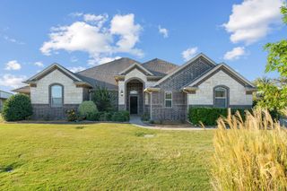 109 Maral Lane, Azle, TX 76020