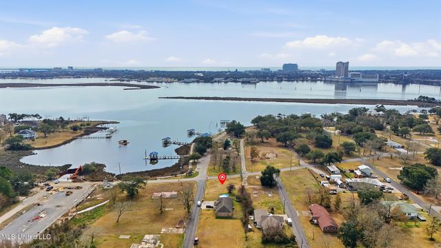 3032 Race Track Road, D'iberville, MS 39540