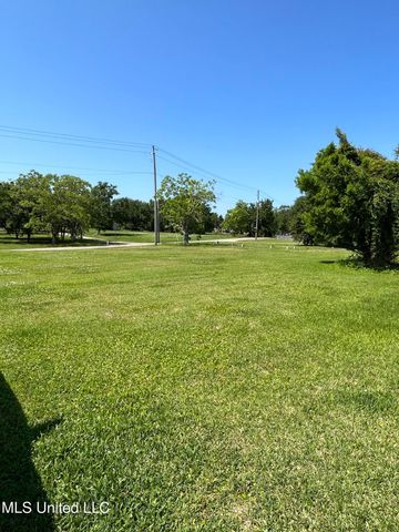 3032 Race Track Road, D'iberville, MS 39540