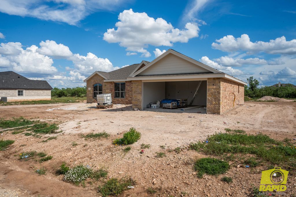 9723 Jaguar Trail, San Angelo, TX 76901
