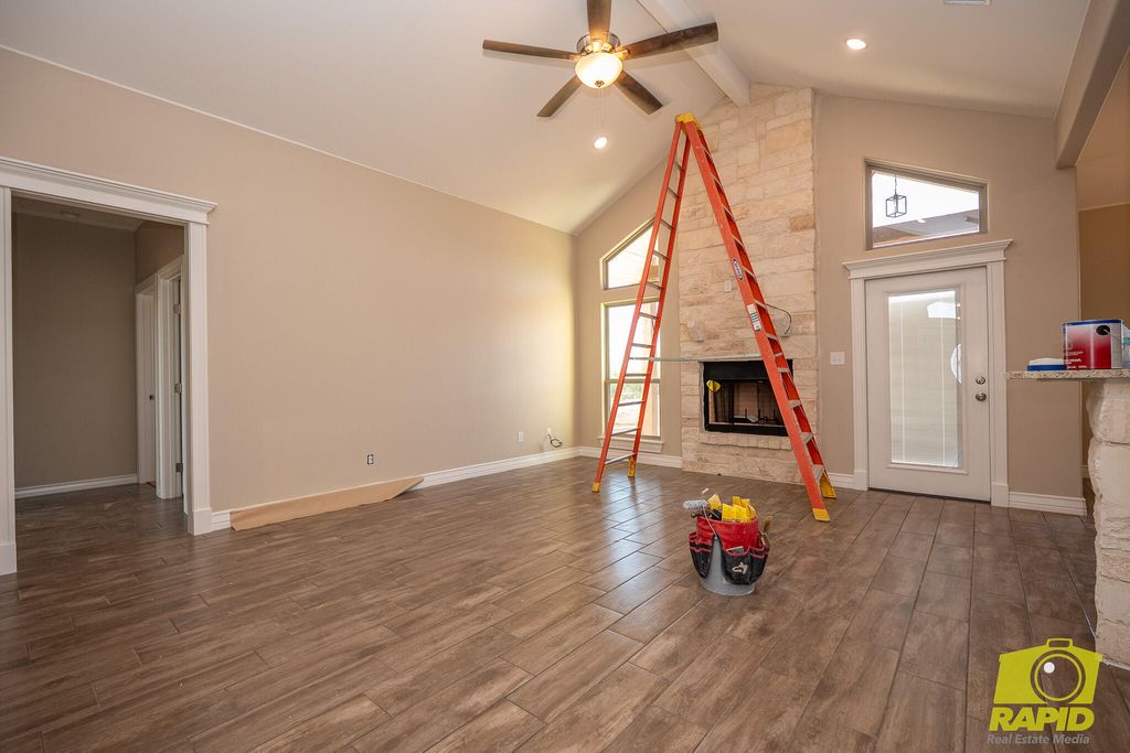 Image 2 of property listing at 9723 Jaguar Trail, San Angelo, TX 76901