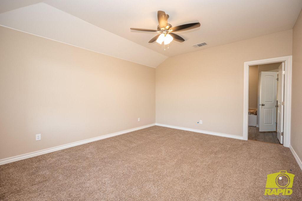 Image 5 of property listing at 9723 Jaguar Trail, San Angelo, TX 76901