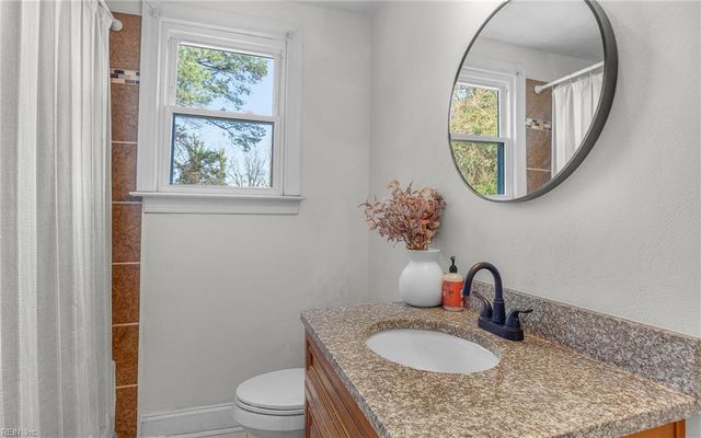 460 Virginian DR, Norfolk, VA 23505