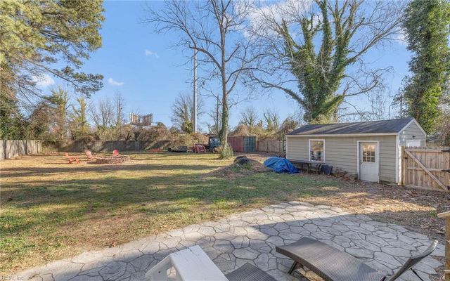 460 Virginian DR, Norfolk, VA 23505