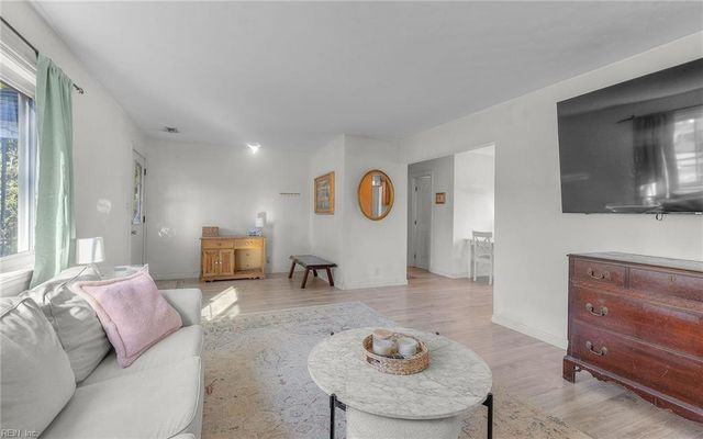 460 Virginian DR, Norfolk, VA 23505