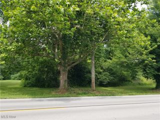 7668 Murray Ridge Road, Elyria, OH 44035