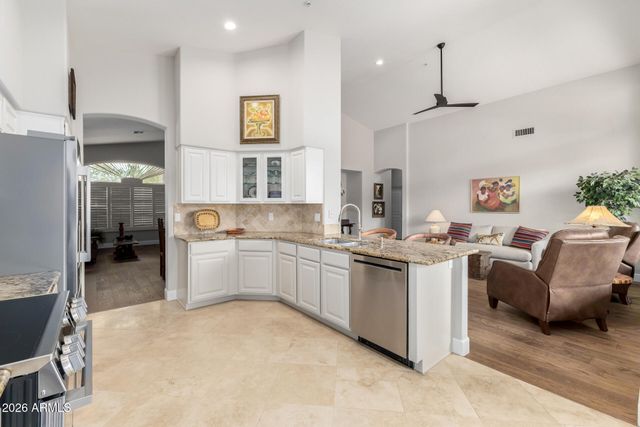 9042 E PARAISO Drive, Scottsdale, AZ 85255