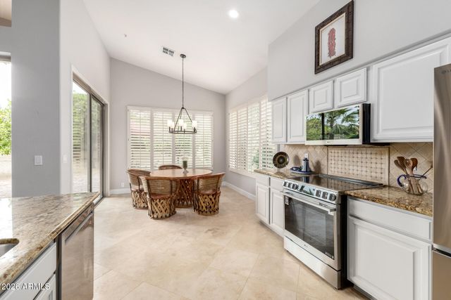 9042 E PARAISO Drive, Scottsdale, AZ 85255