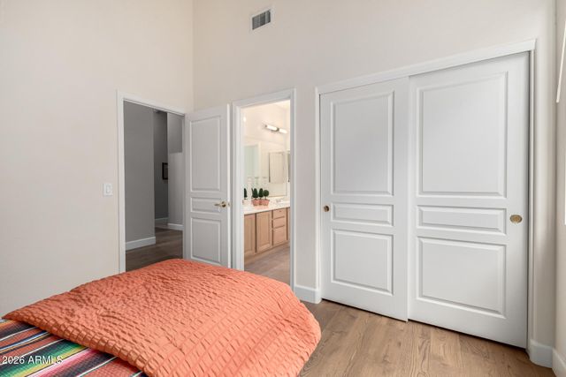 9042 E PARAISO Drive, Scottsdale, AZ 85255