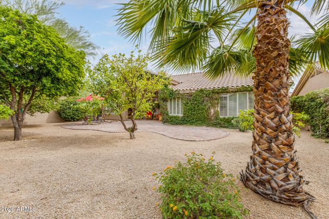 9042 E PARAISO Drive, Scottsdale, AZ 85255