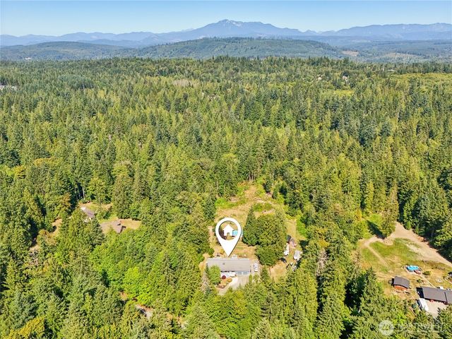 8717 E Meadow Lake Drive, Snohomish, WA 98290
