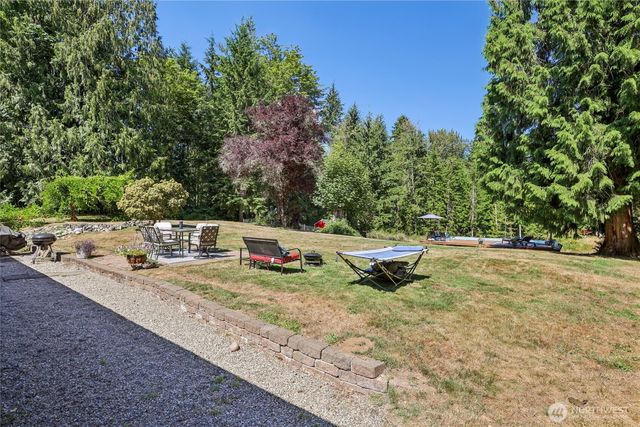 8717 E Meadow Lake Drive, Snohomish, WA 98290