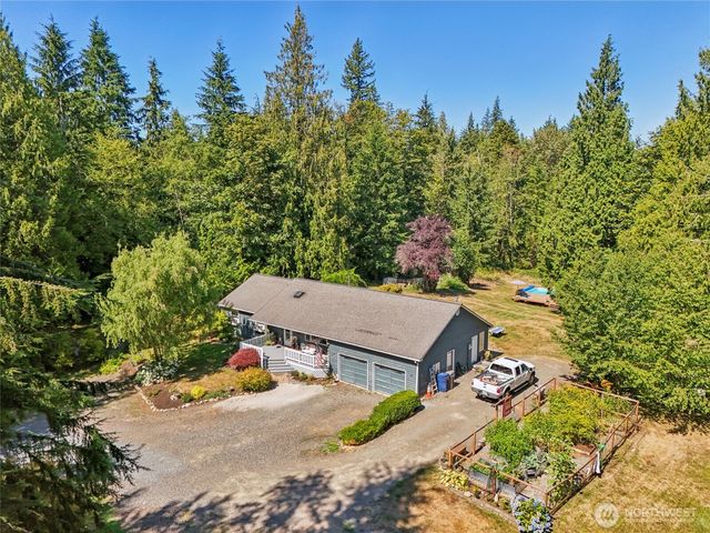 8717 E Meadow Lake Drive, Snohomish, WA 98290