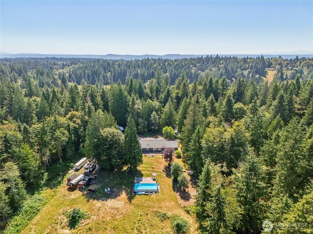 8717 E Meadow Lake Drive, Snohomish, WA 98290