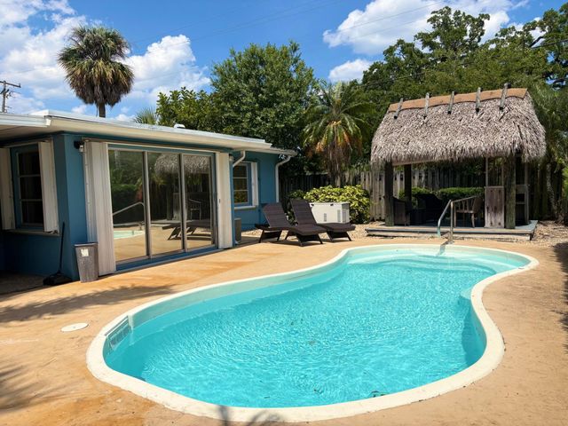 1200 SW 21ST Street, Fort Lauderdale, FL 33315