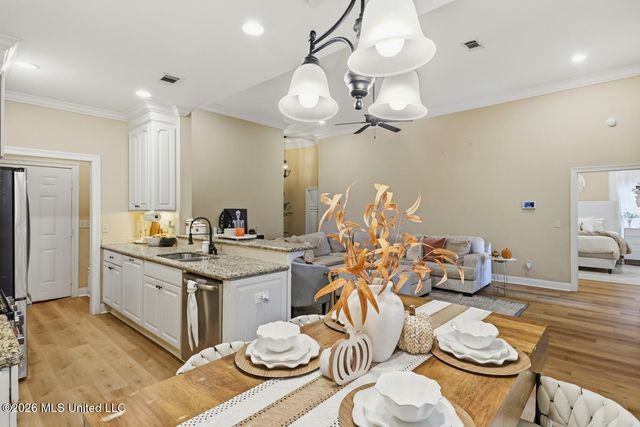 304 Ridge Pointe Drive, Brandon, MS 39042