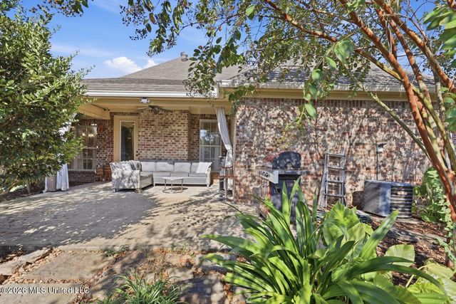 304 Ridge Pointe Drive, Brandon, MS 39042