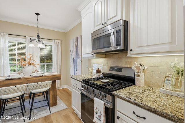 304 Ridge Pointe Drive, Brandon, MS 39042