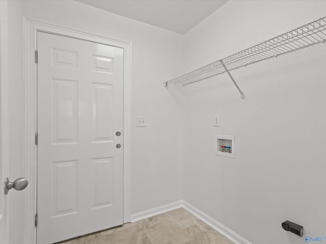 16805 Georgie Edith Lane, Athens, AL 35613