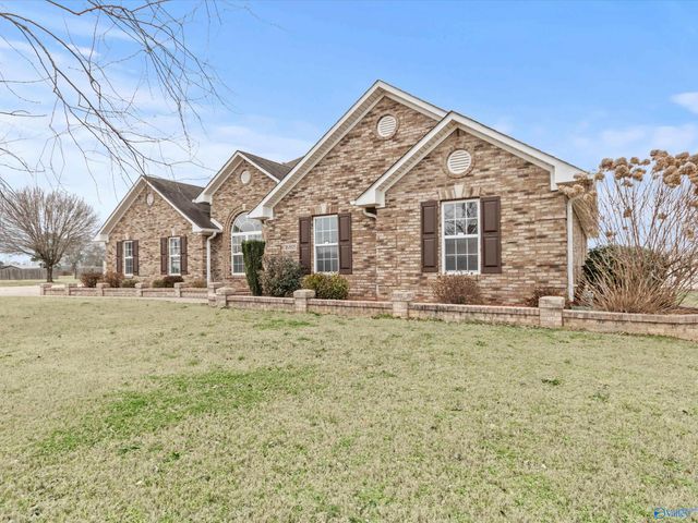 16805 Georgie Edith Lane, Athens, AL 35613
